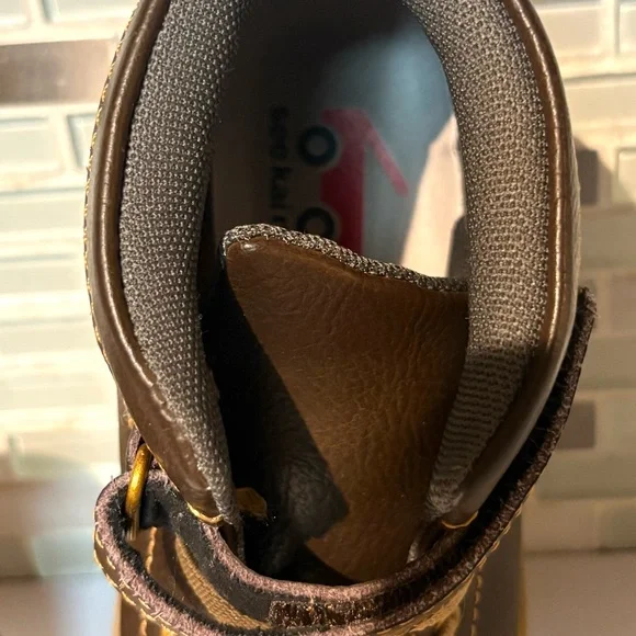 SOLD - Picture 3 of 7